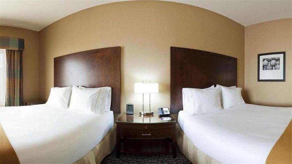 Holiday Inn Express & Suites Salinas, An Ihg Hotel Εξωτερικό φωτογραφία